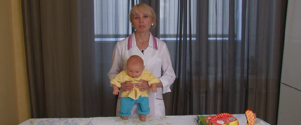 Смотрим передачу о детском массаже
