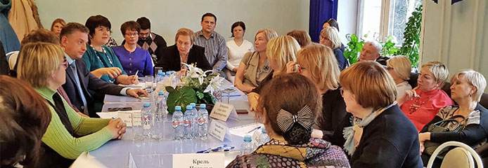 The leaders of the International Center for Training and Development of Massage therapists at a working meeting in Novosibirsk